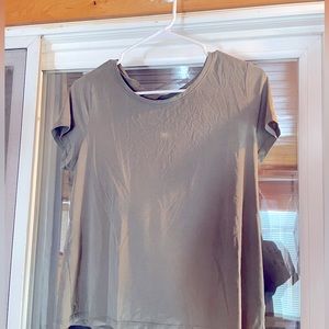 Cute medium top